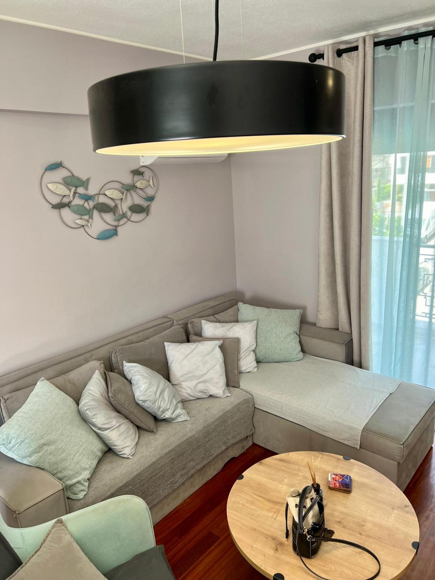 Brand New Brilliant Apartment At Athenian Riviera Экстерьер фото
