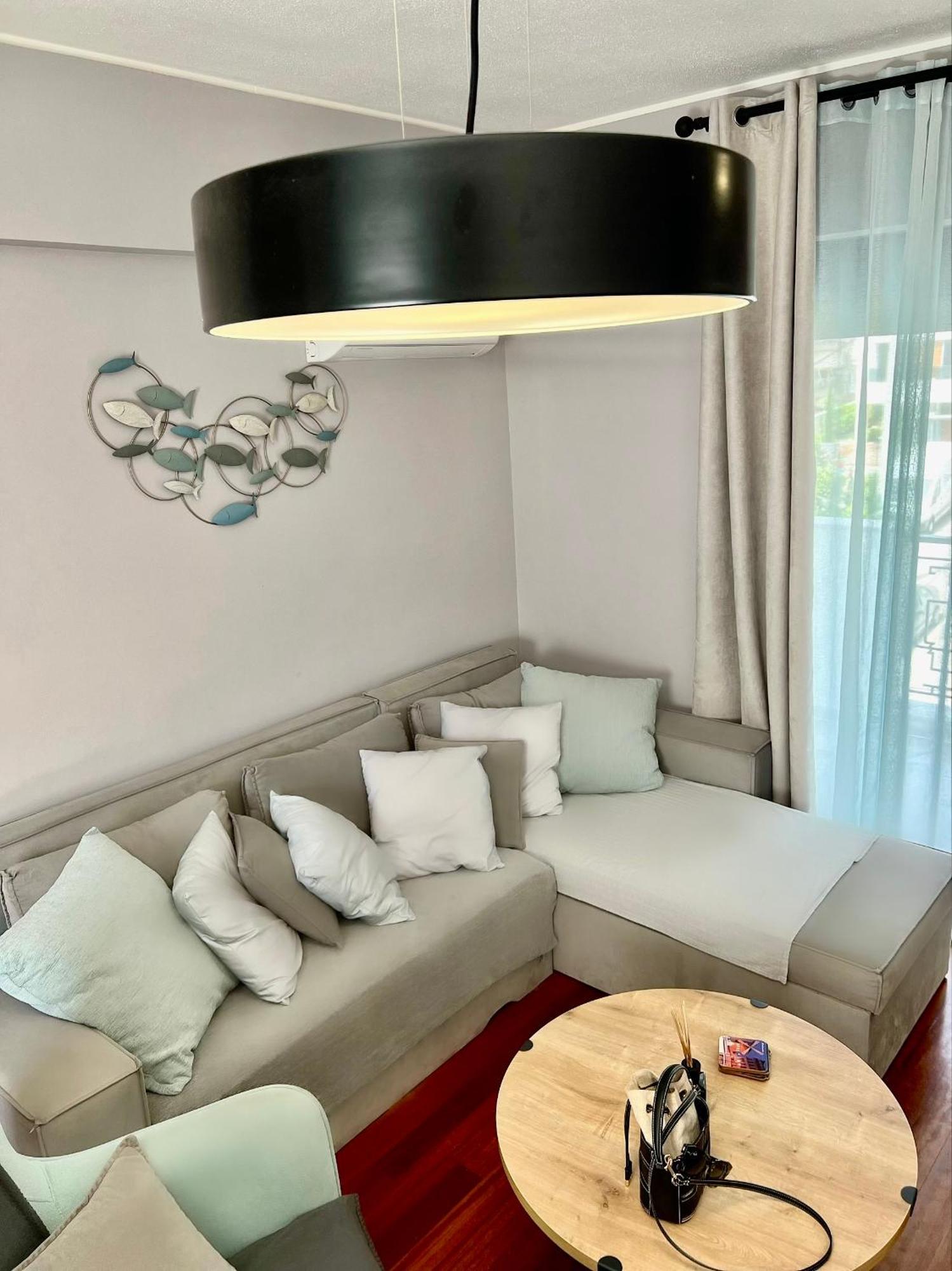Brand New Brilliant Apartment At Athenian Riviera Экстерьер фото